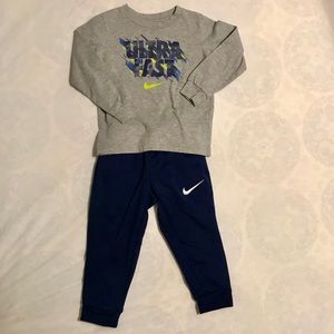 Nike Boys Outfit